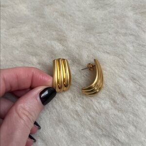 House of Harlow 1960 Gold Ribbed Hoop Stud Earrings